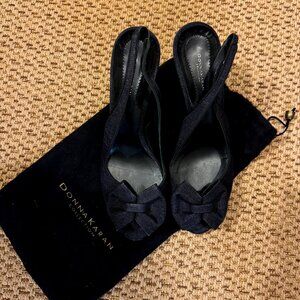Donna Karan 4" Heel Size 40 Black